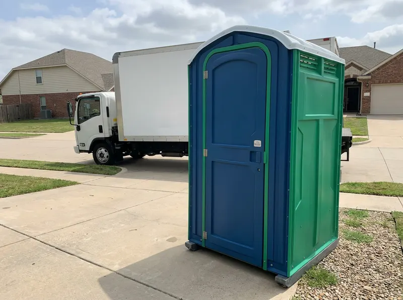 Standard Portable Toilet Rental in Sherman, TX